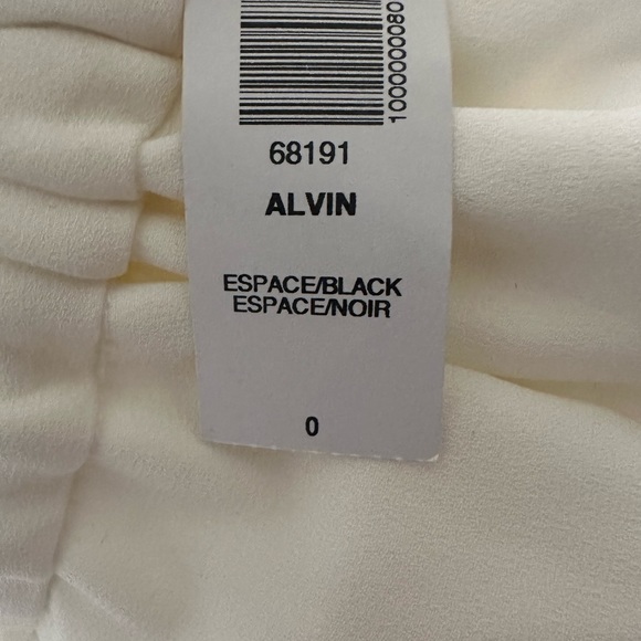 Aritzia Babaton Alvin Shorts - Picture 4 of 4